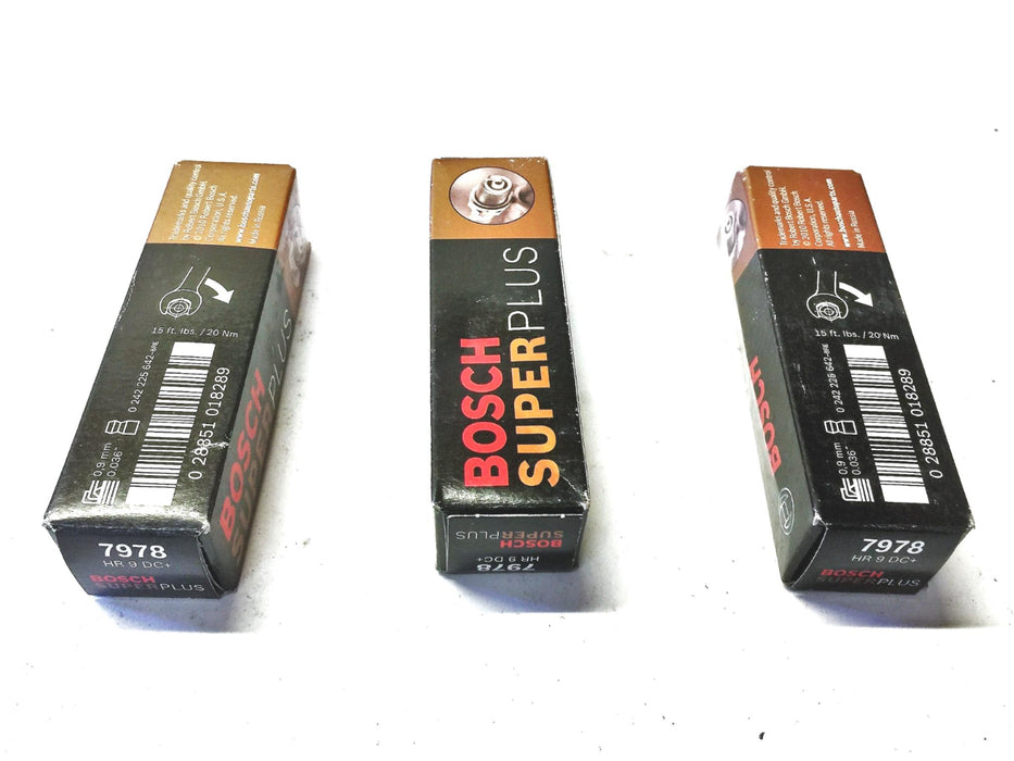 Bosch Super Plus Spark Plugs 7978 [Lot of 3] NOS