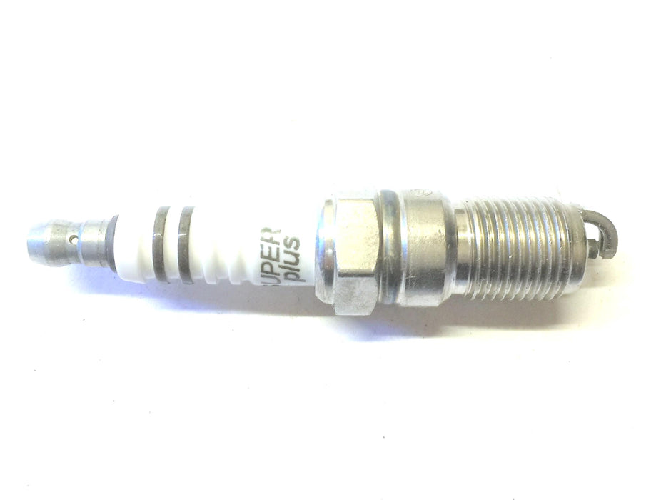 Bosch Super Plus Spark Plugs 7978 [Lot of 3] NOS