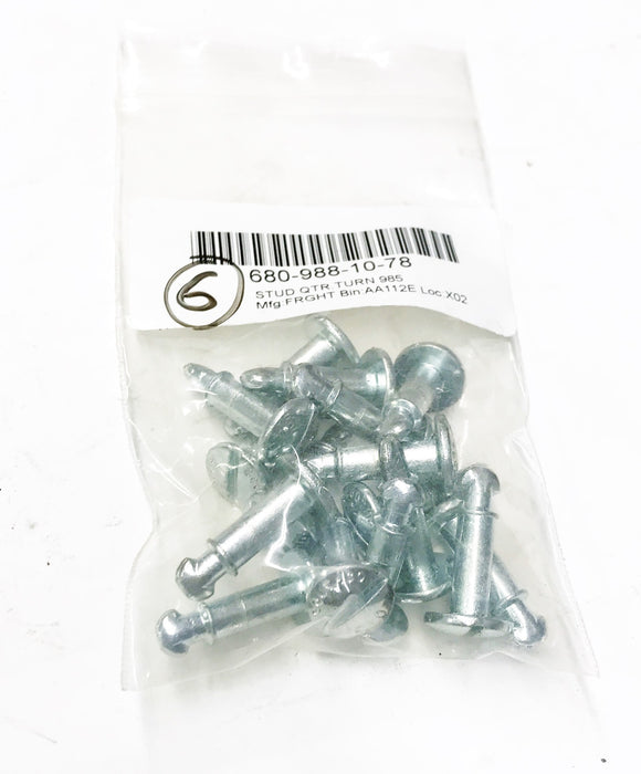 Freightliner 1/4 Turn Stud 680-988-10-78 [Lot of 4] NOS