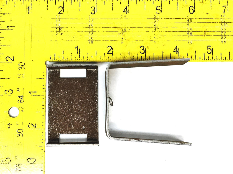Universal Spring Kwik Klips Leaf Bend Clips FM-353 NOS