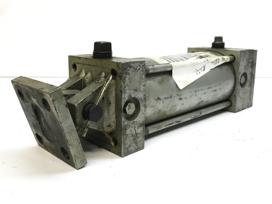 Milwaukee Cylinder Hydraulic Clevis Cylinder 521-61-24-1 USED