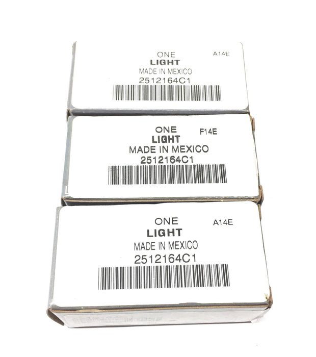 International/Navistar Dash Panel Bulb 2512164C1 [Lot of 3] NOS
