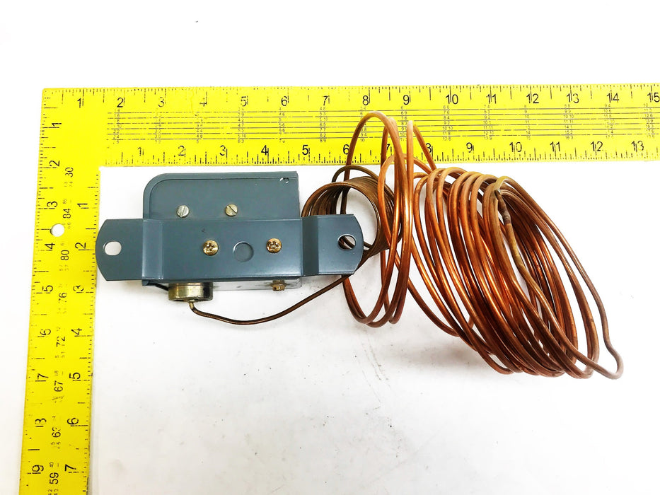 Johnson Controls Low Temperature Limit Control Series A11 NOS