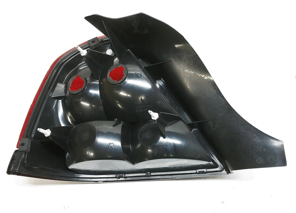 TYC Tail Lamp Assembly 11-5371-91 NOS