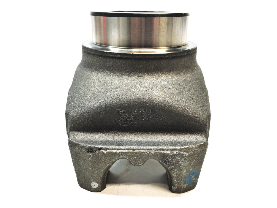 Spicer Half Round End Yoke 6-4-9221-1 NOS
