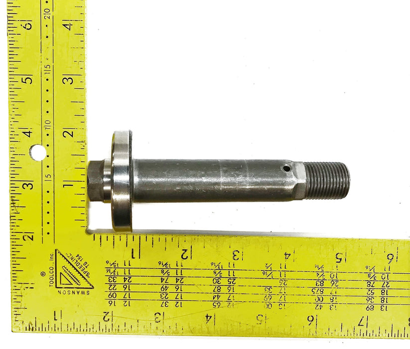 John Deere OEM Spindle Shaft M110006 NOS
