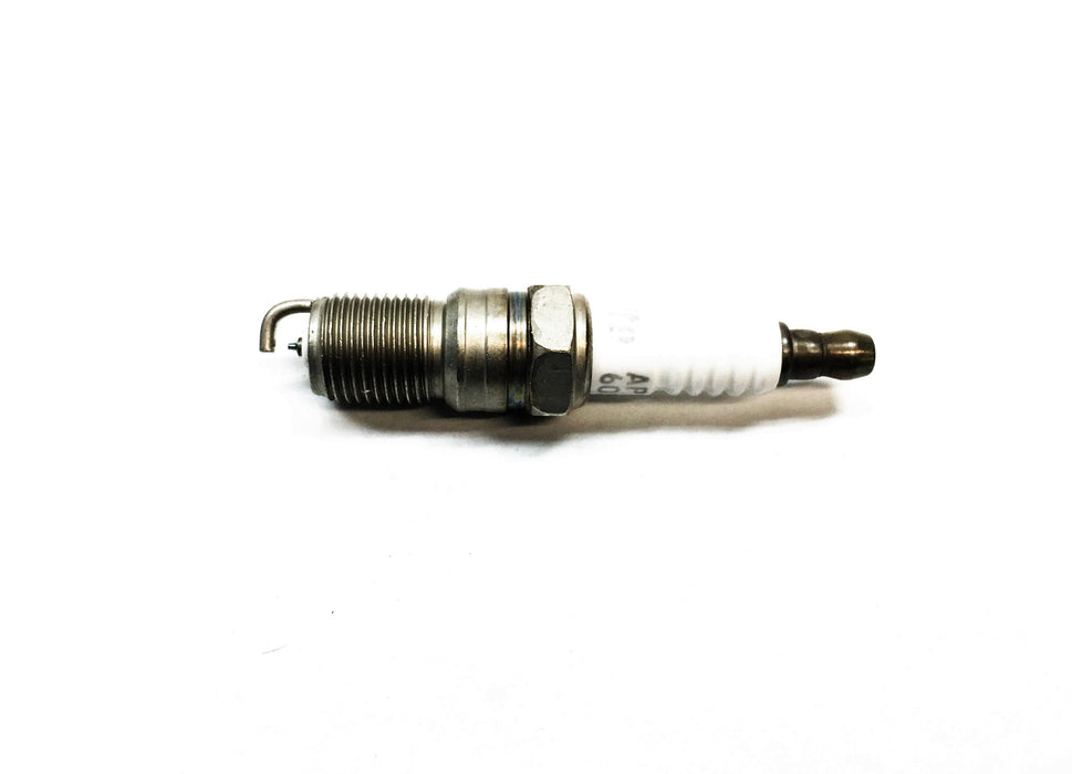 Autolite Double Platinum Finewire Spark Plug APP605 [Lot of 5] NOS