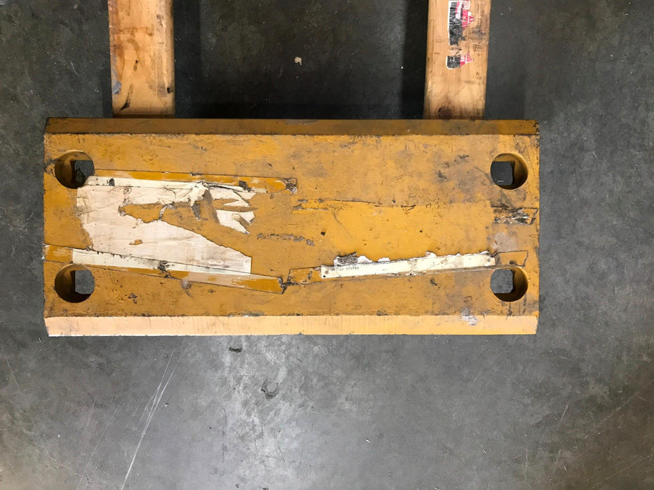 John Deere Single Bar Shoe T156079 NOS