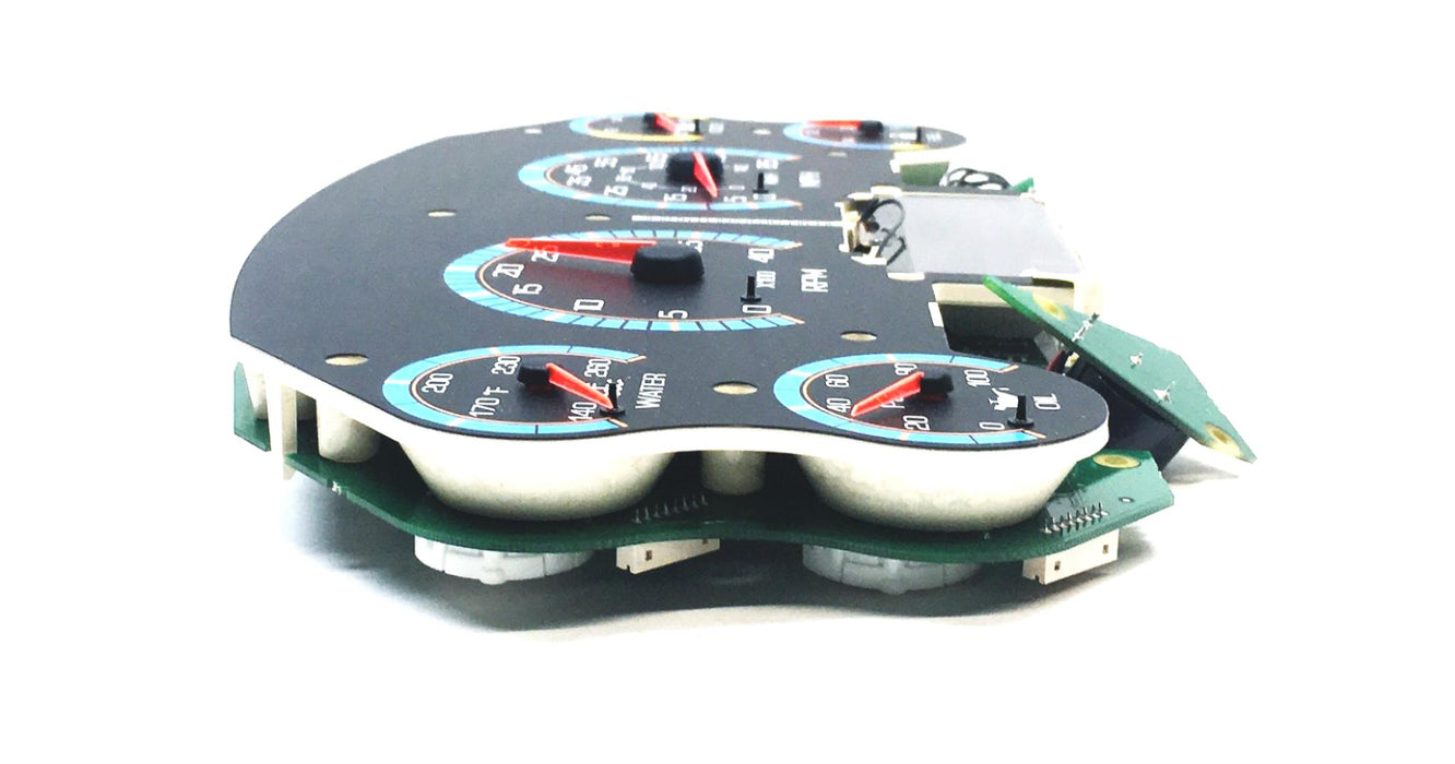 International Navistar Instrument Cluster 2602886C93 NOS