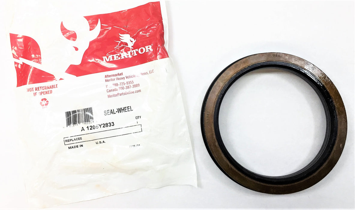 MERITOR Oil Seal A1205Y2833 (A 1205Y2833) NOS