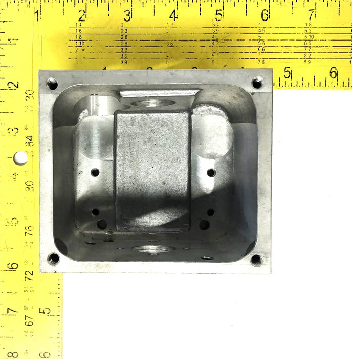 Raymond Mechanical Drive Housing 154-002-501-002 USED