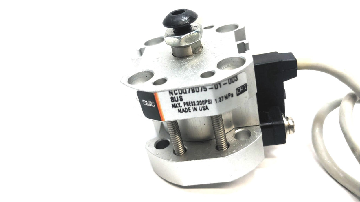 SMC 200 PSI Max Press Pneumatic Cylinder W/ Hoses NCDQ7B075-01-0038US NOS