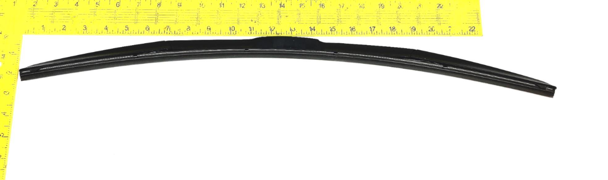 Toyota Front Left 650mm Windshield Wiper Blade 85222-75011 NOS
