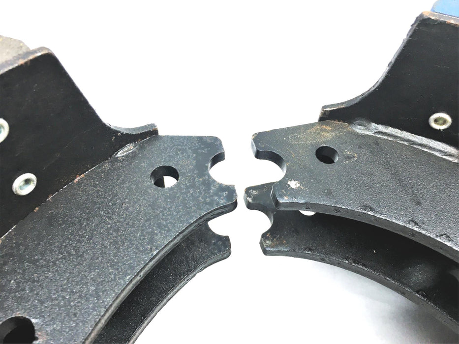 Carlisle Altec Brake Shoe Kit CNB4707DQ21 NOS
