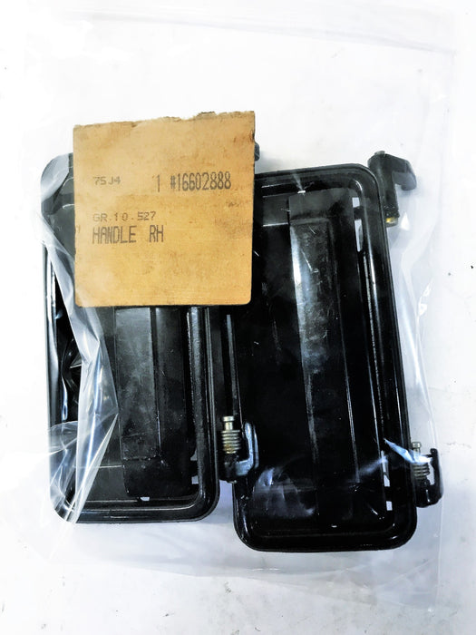 GM Outside Door Handle RH 16602888 [Lot of 2] NOS