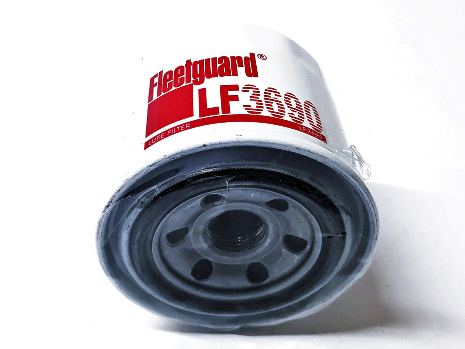 Fleetguard Oil Filter LF3690 [Lot of 4] NOS
