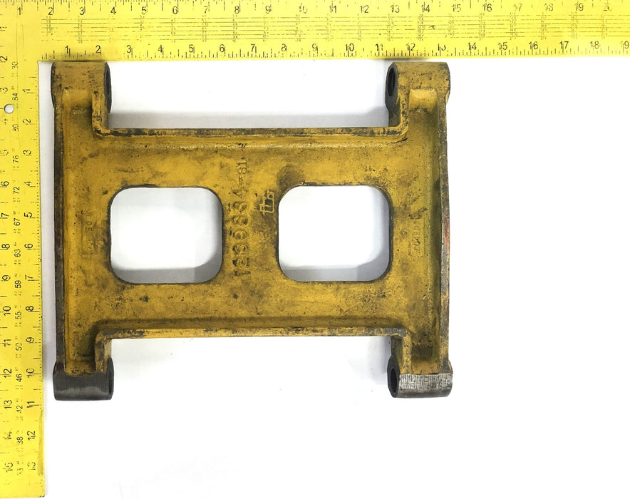 Unbranded Forklift Bracket 1289634-81 NOS