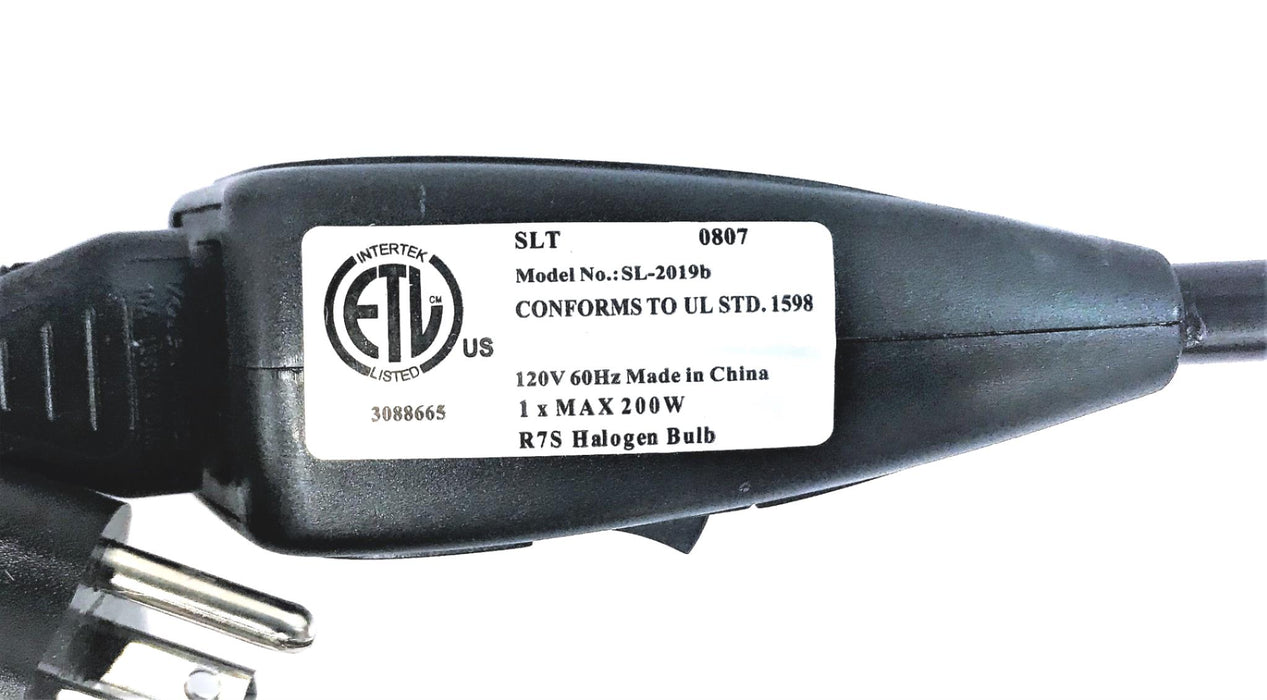 INTERTEK HALOGEN SPOTLIGHT WITH BULB AND CORD TESTED/WORKS SL-2019b USED