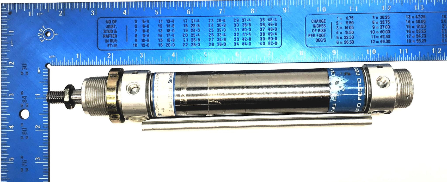 Festo 10 Bar / 150 PSI Pneumatic Cylinder DSW-32-101.60-P-A USED