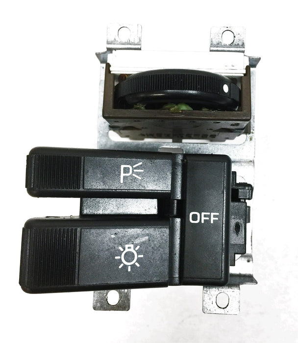 General Motors/GM Headlight Switch Assembly w/o Bezel 15561025 NOS