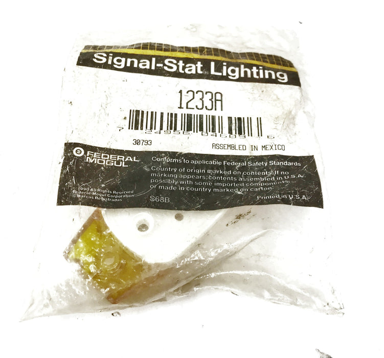 Signal-Stat Amber Clearance Light 1233A NOS