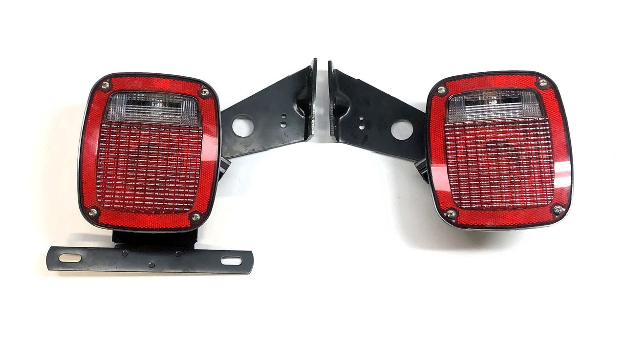 FoMoCo Ford Tail Light Assembly Set With Brackets 6C34-13404-AA USED TAKEOFF