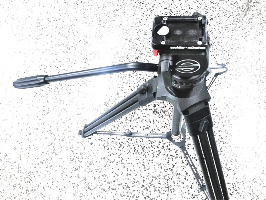 SACHTLER-MUNCHEN FLUID HEAD TRIPOD AND PLASTIC TRAVEL TUBE VIDEO10 USED
