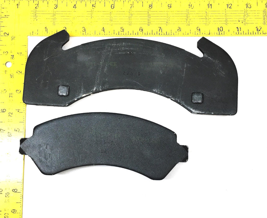Raybestos Advanced Technology Semi-Metallic Brake Pad Set ATD225M NOS