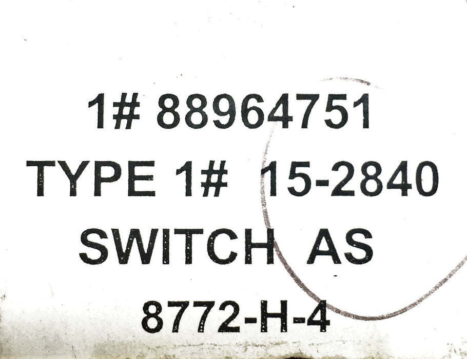 AC Delco/GM Switch 88964751 (15-2840) NOS
