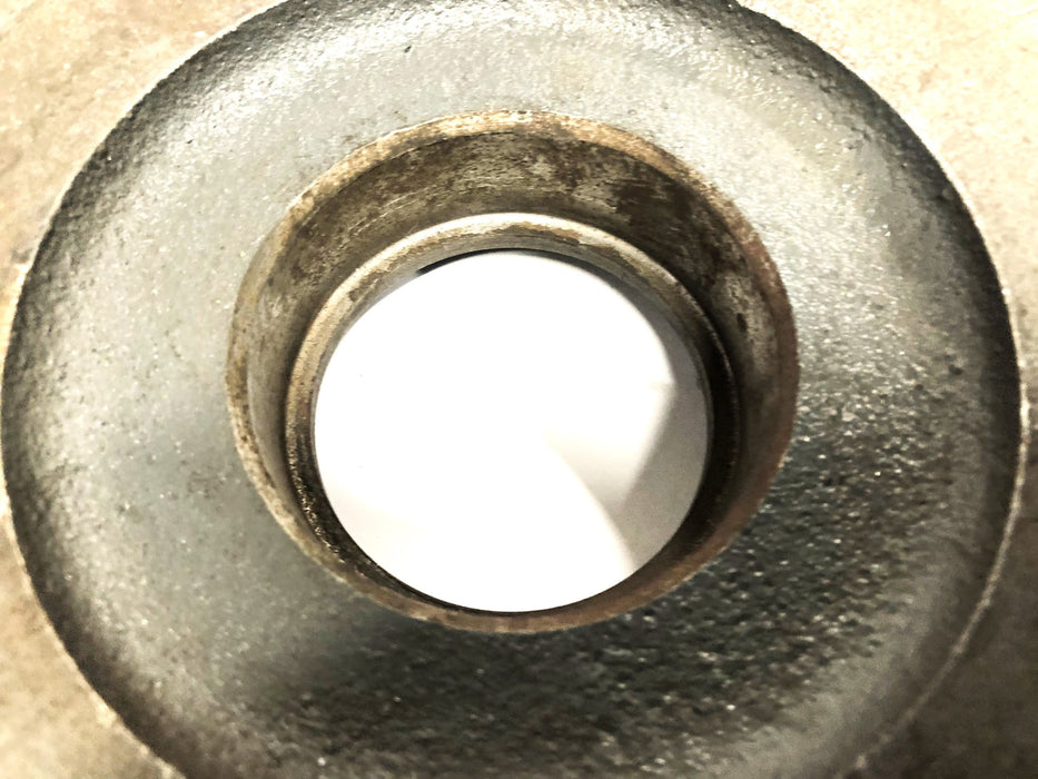 Unbranded 9 Inch Forklift Wheel Hub 031050 NOS
