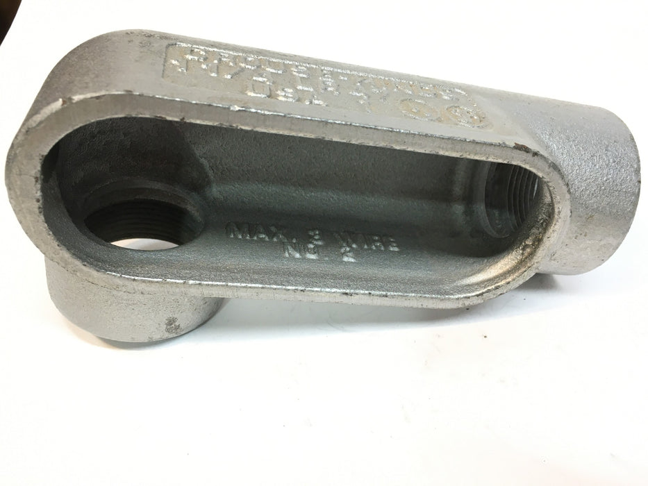 Crouse-Hinds LR47 Conduit Body, Type LR, 1-1/4" FORM 7 Malleable Iron NOS