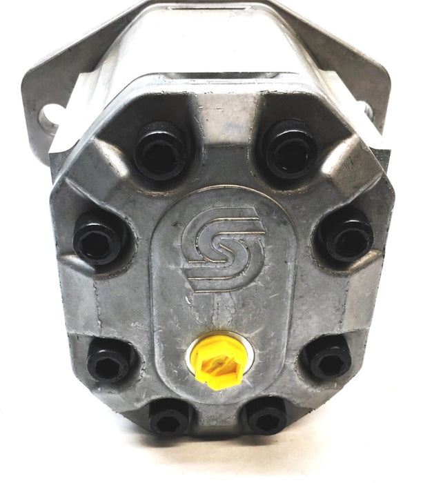 New Flyer 204617 Hydraulic Motor 121.25.094.00 NOS