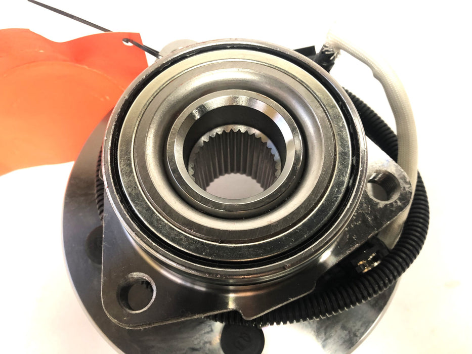 SRT Spindle Hub Bearing Assembly SB515029 (515029, M31833135) NOS