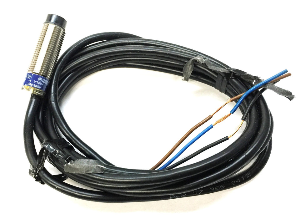 Telemecanique Inductive Proximity Switch XS2 N12PA340 [Lot of 2] NOS