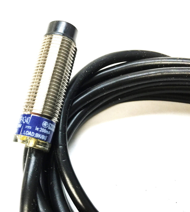 Telemecanique Inductive Proximity Switch XS2 N12PA340 [Lot of 2] NOS