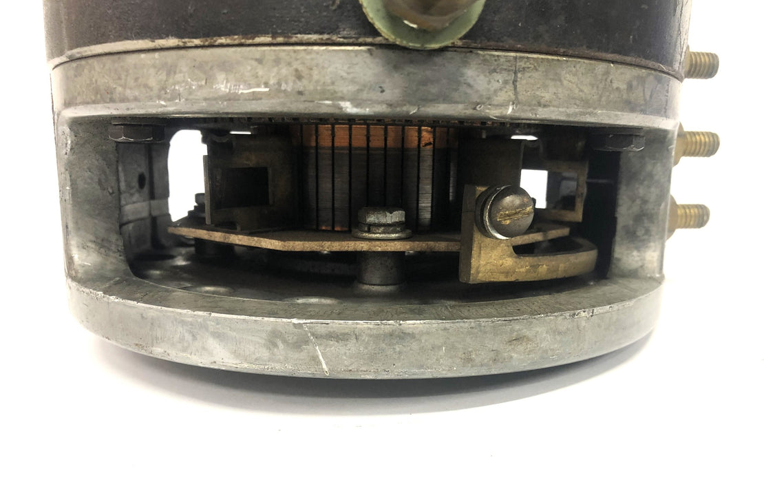 Eaton Type B2 Electric Pallet Jack Forklift Motor 7220880-10 USED