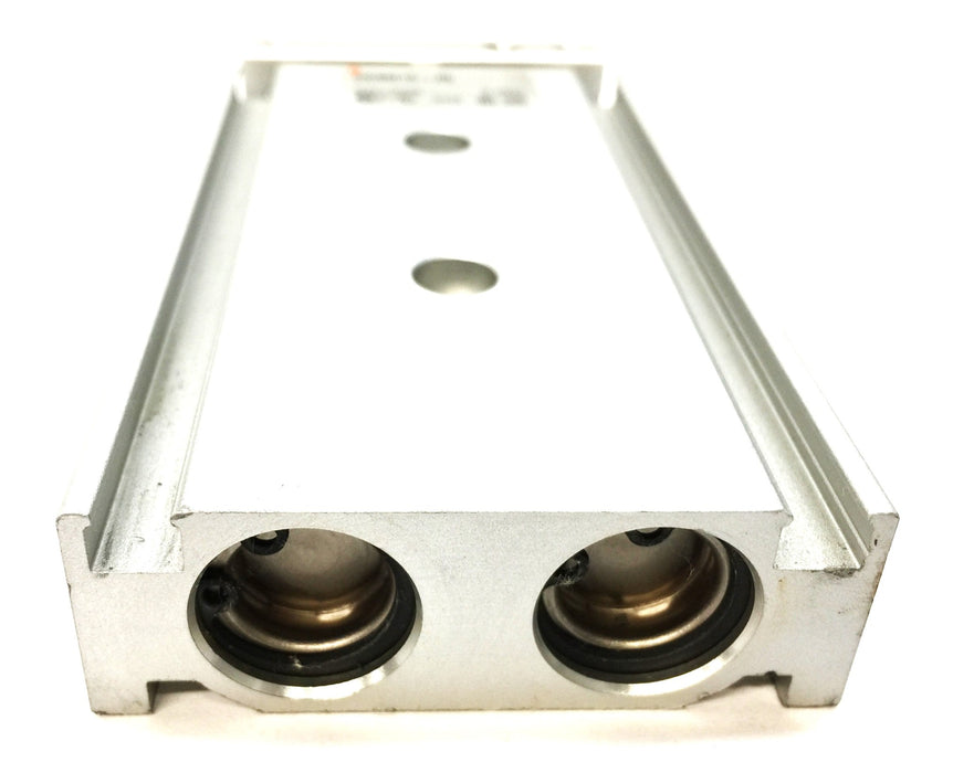SMC Dual Rod Guided Cylinder CXSM15-40 Max Pressure-.7MPa USED