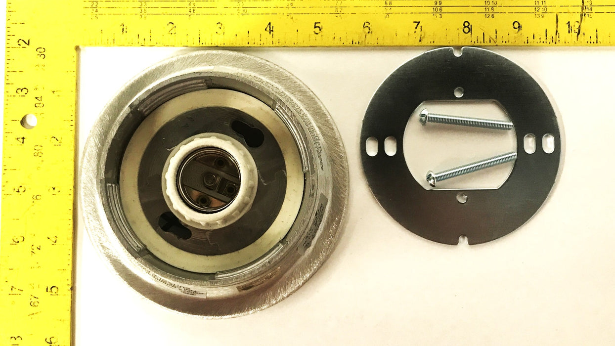 KSE Lamp Housing Assembly for Exhaust Hood L55-Y001-HT NOS