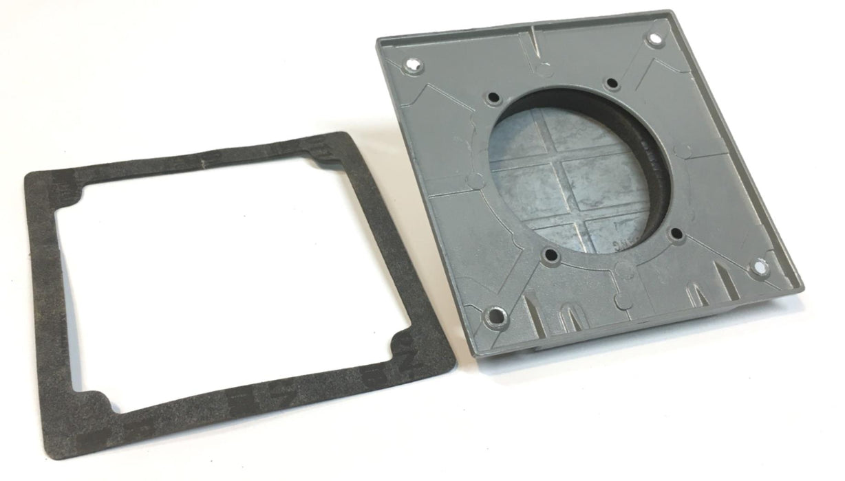 Thomas & Betts WR60-C Cover WITH GASKET NEW SEALED
