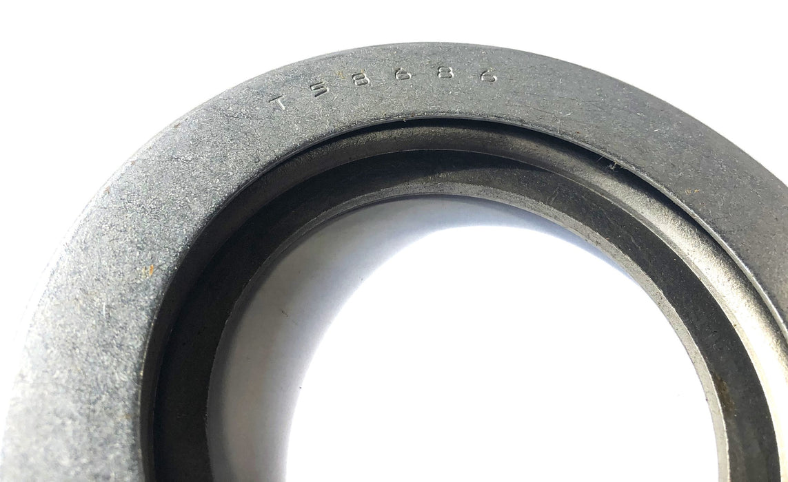 Timken Bearing End Cap Closure/Flinger T58686 NOS