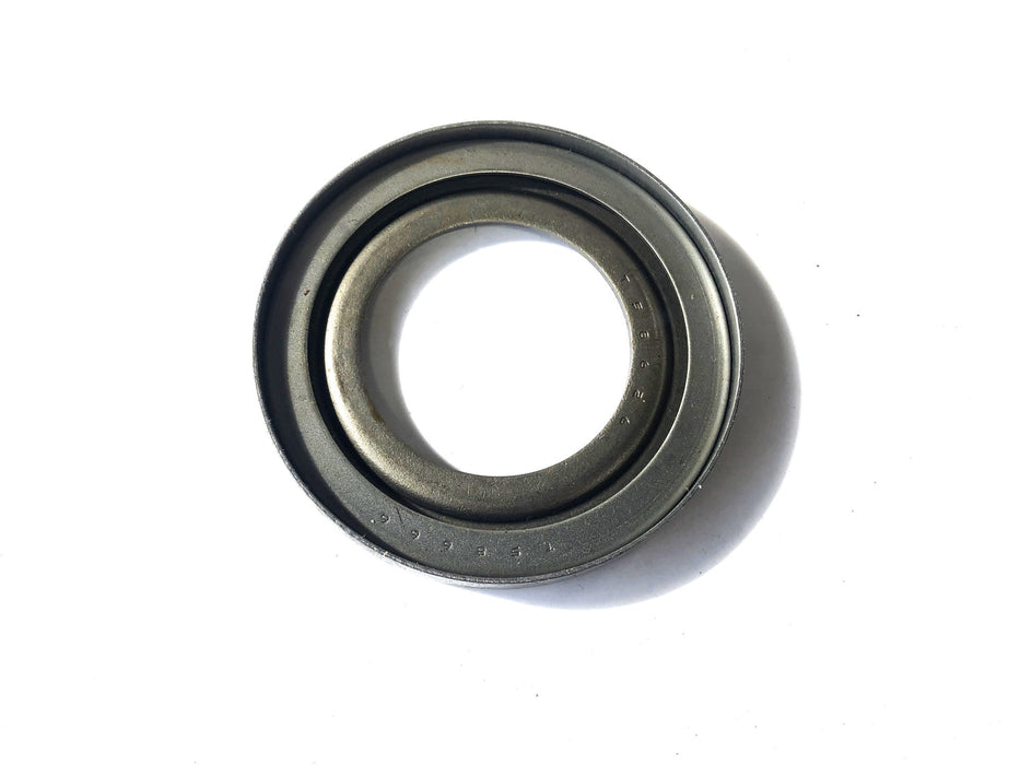 Timken Bearing End Cap Closure/Flinger T58686 NOS