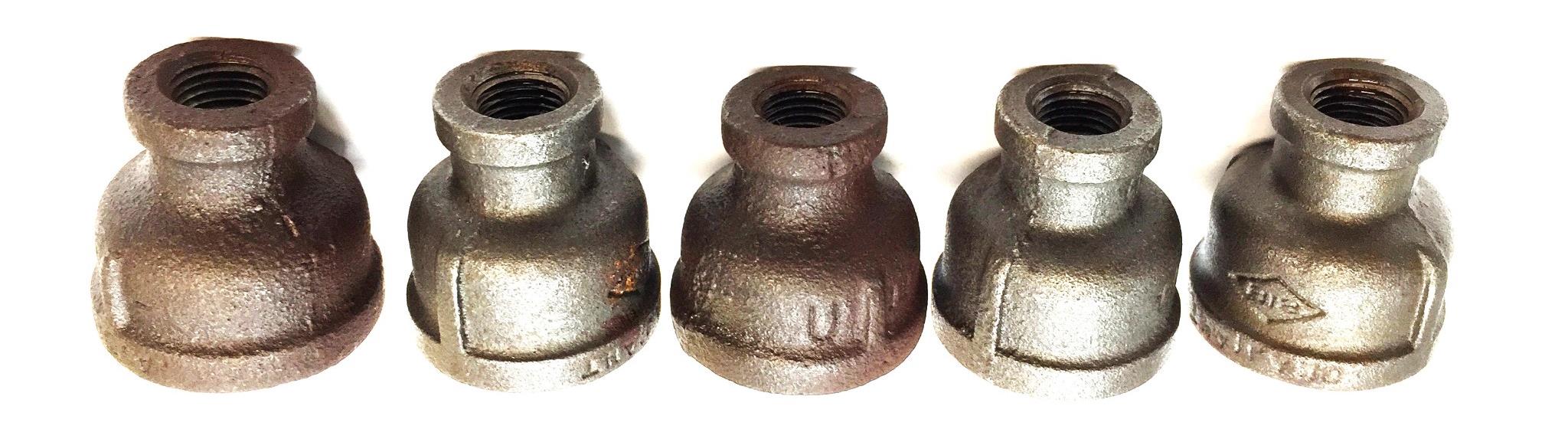 UNBRANDED 3/4" x 1/4" Black Iron Reducer [Lot of 5] NOS