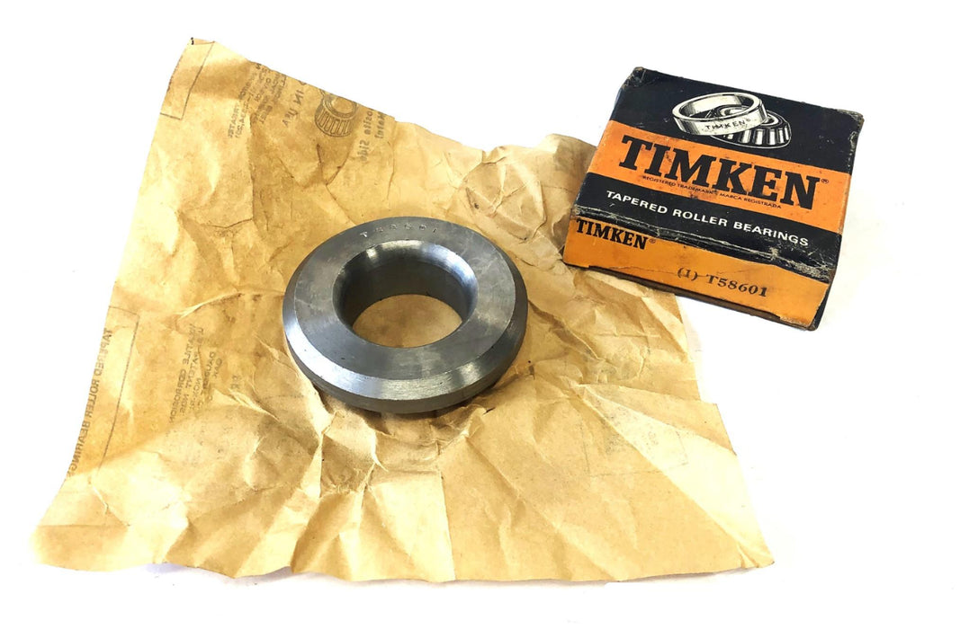 Timken Bearing End Cap Closure/Flinger T58601 NOS