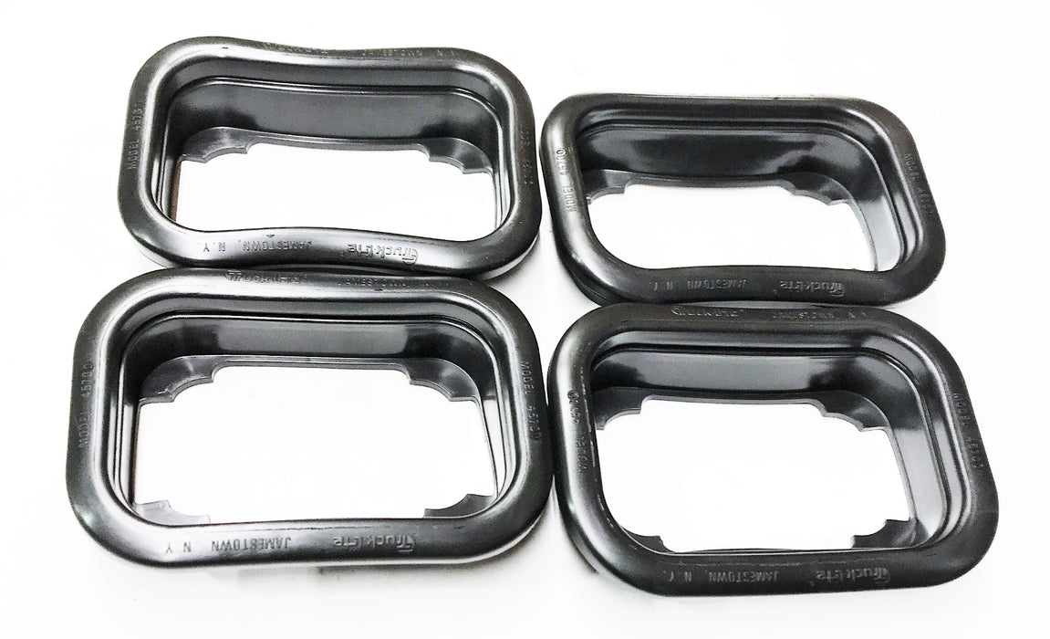 Truck-Lite Grommet 45700 [Lot of 4] NOS