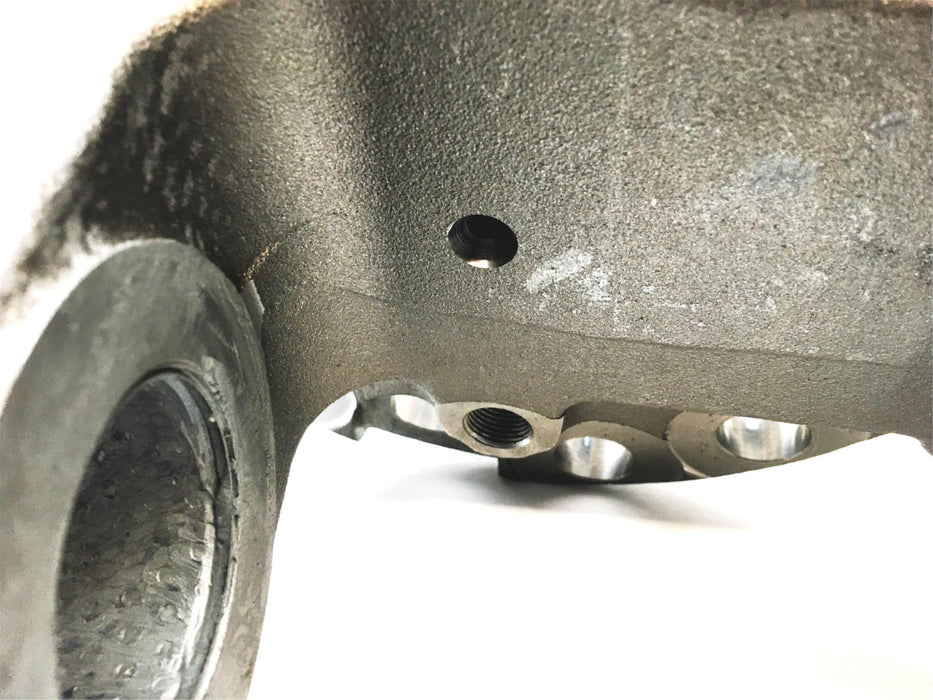 Meritor Westport Steering Knuckle A 3111U3479 NOS