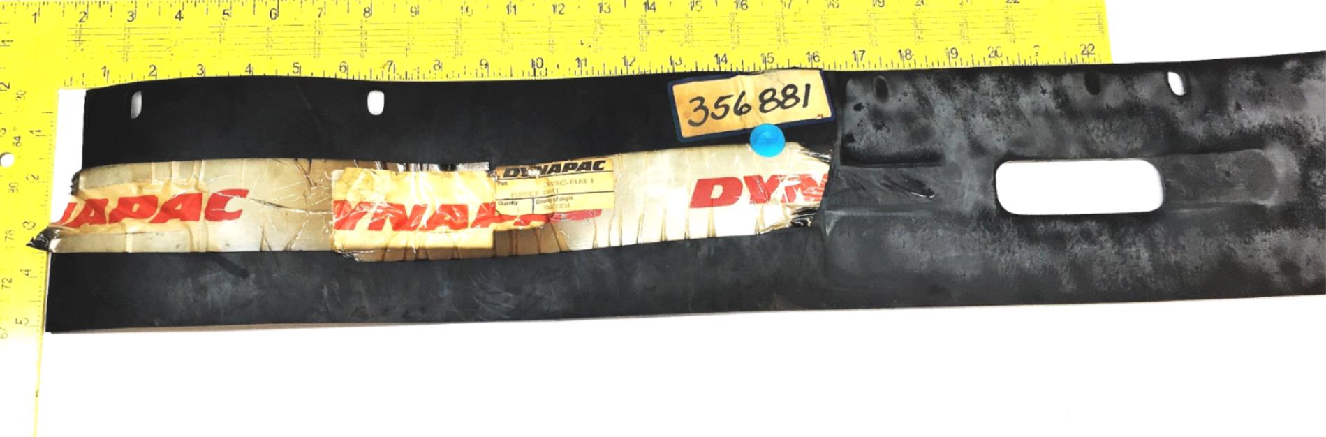 Dynapac 5-1/4 Inch Rubber Cutting Edge 68 Inch Length 356881 NOS