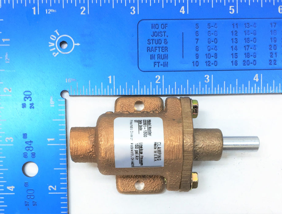 CLAMPING Cylinder Assembly 688285 (03351-1300) NOS