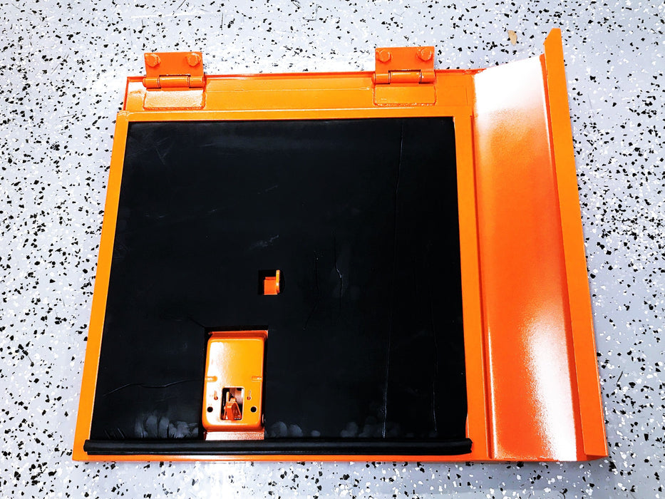 Daewoo Doosan Excavator RH Replacement Door 622-00211B NOS