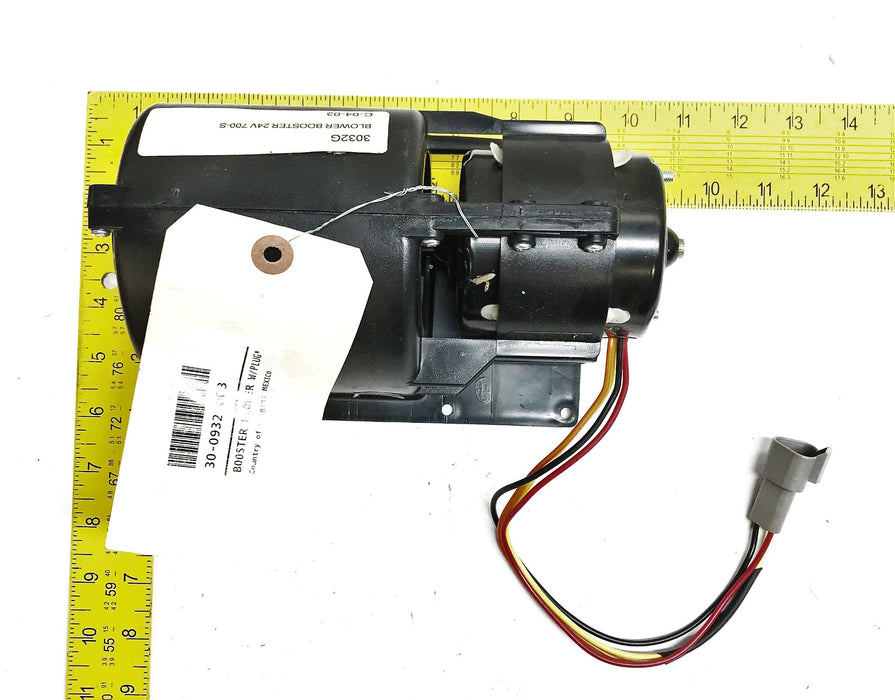 New Flyer 24V Booster Blower w/ Plug 30-0932-003 NOS