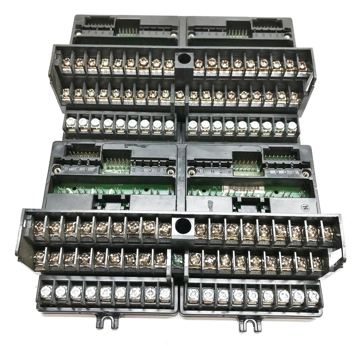 GE/Fanuc In/Out Barrier Style Terminal Base IC670CHS001E [Lot of 2]